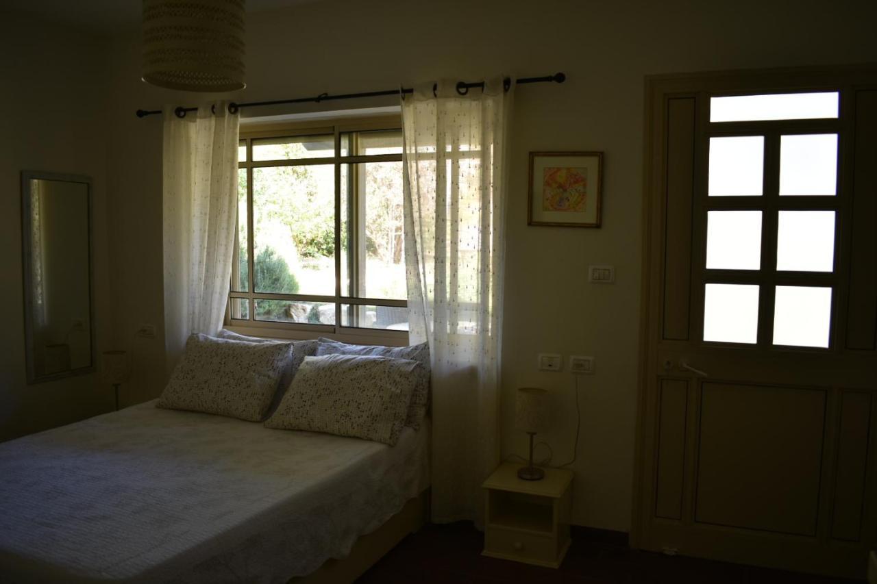 Отель Rothschild Galilee Hospitality Ха-Гошрим Экстерьер фото